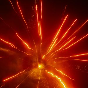 柴犬币逼近爆发性走势，1660%涨幅区域再现